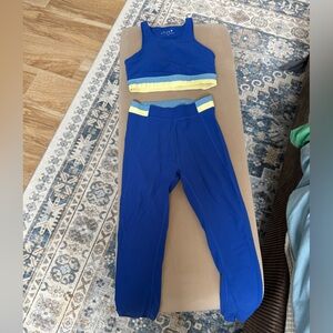 Stylish Blue and Yellow Women's Leggings Set